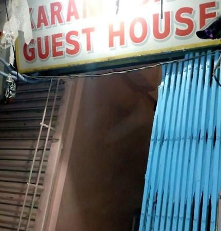 Karam Durga Guest House นิวเดลี ภายนอก รูปภาพ